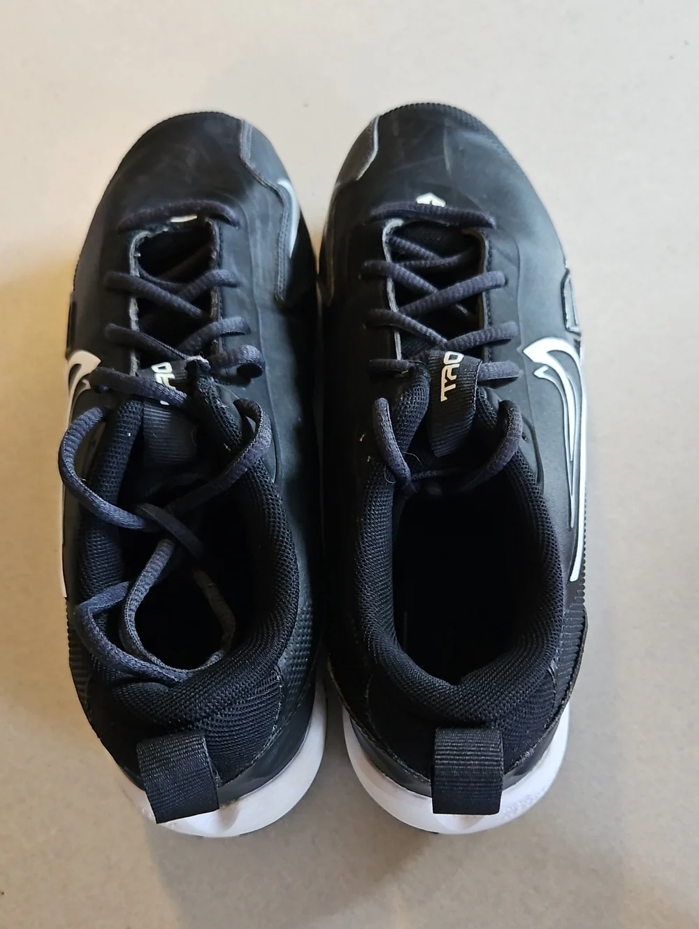 Nike pre owned